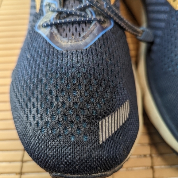 Men\'s Brooks Ghost 12 Running Shoes Sneakers Blue - Size 12. Speed Lock Laces. N